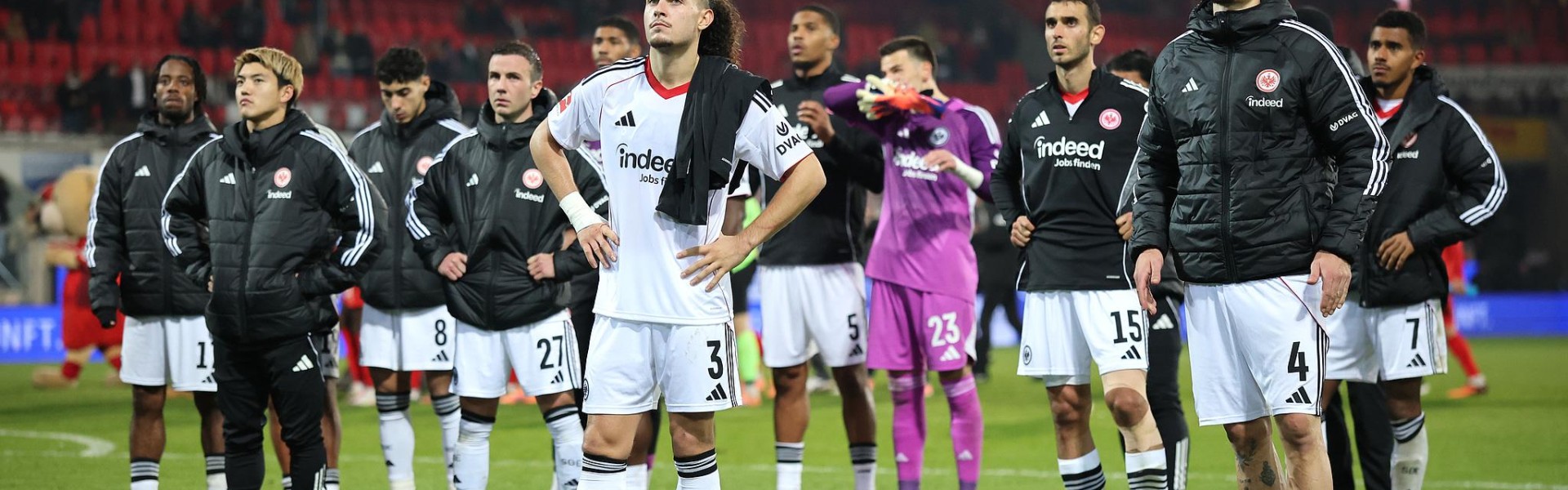 开云首页APP-沮丧的法兰克福球员深度剖析