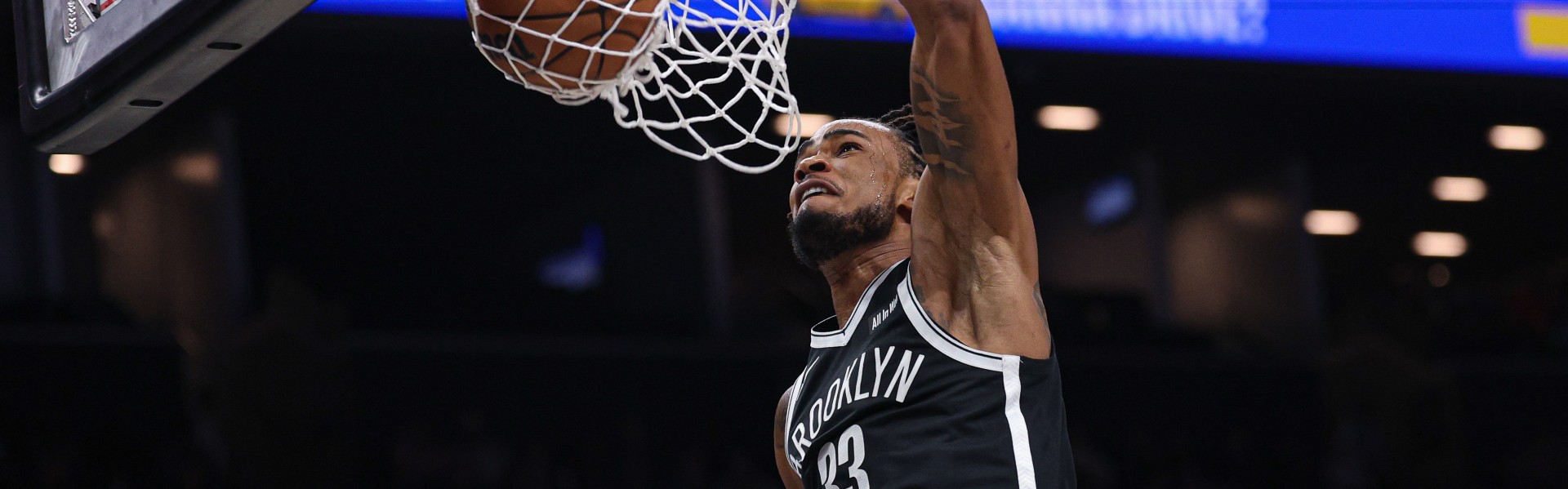 开云平台中国-克拉克斯顿：经纪人会处理交易流言的问题 我就专注于打好球