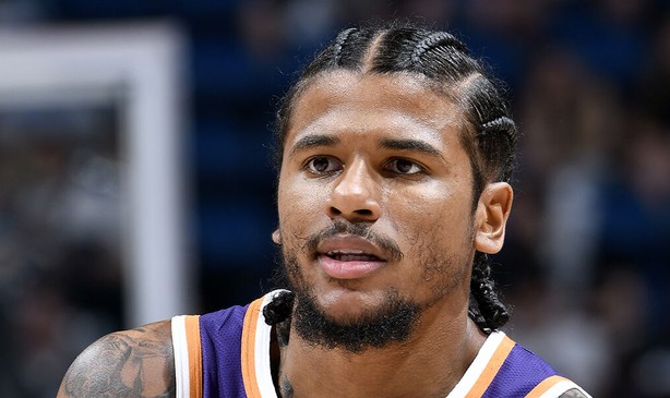 开云平台中国-末节DNP格林 奥特：他没有受伤 只是决定打更小的阵容|布克|太阳|魔术|德雷蒙德·格林|弗雷迪-吉莱斯皮_新浪体育_新浪新闻